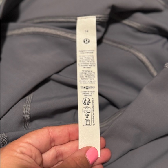 Lululemon wunder train mesh panel HR tight 25” - Picture 5 of 7